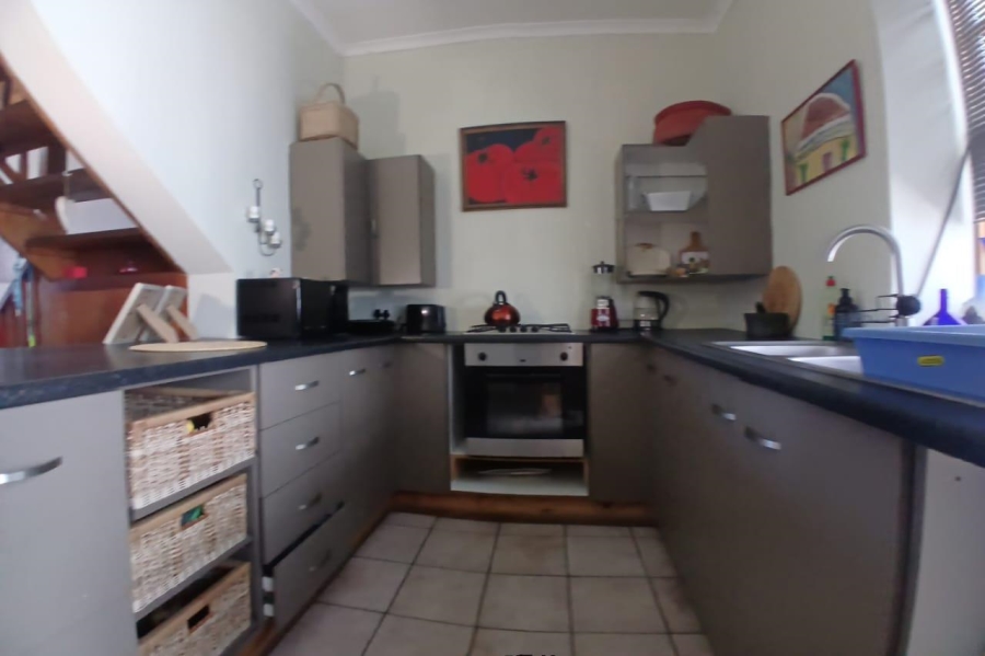 2 Bedroom Property for Sale in Mossel Bay Central Western Cape